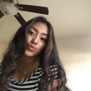 Meet your Posher, Bricenia